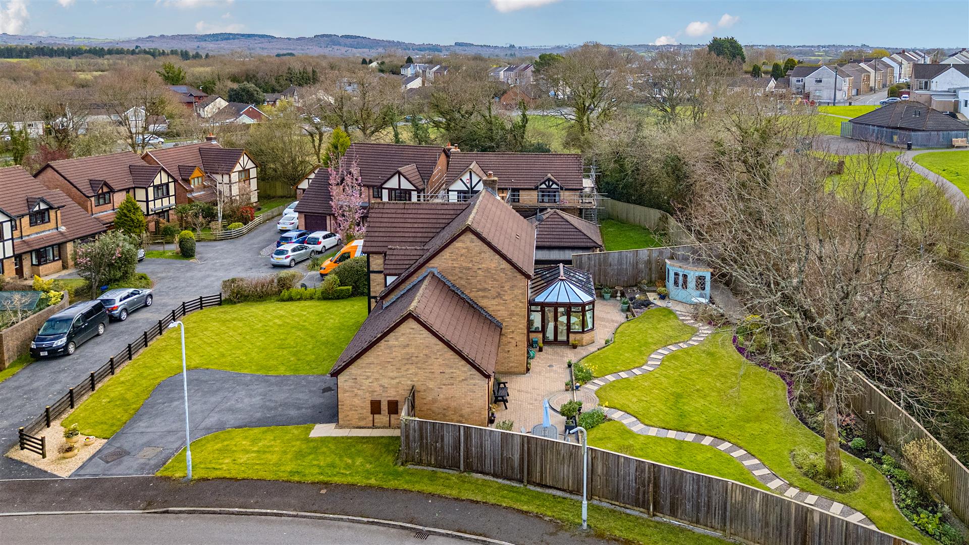 Grove Farm Road, Grovesend, Swansea, SA4 8LA